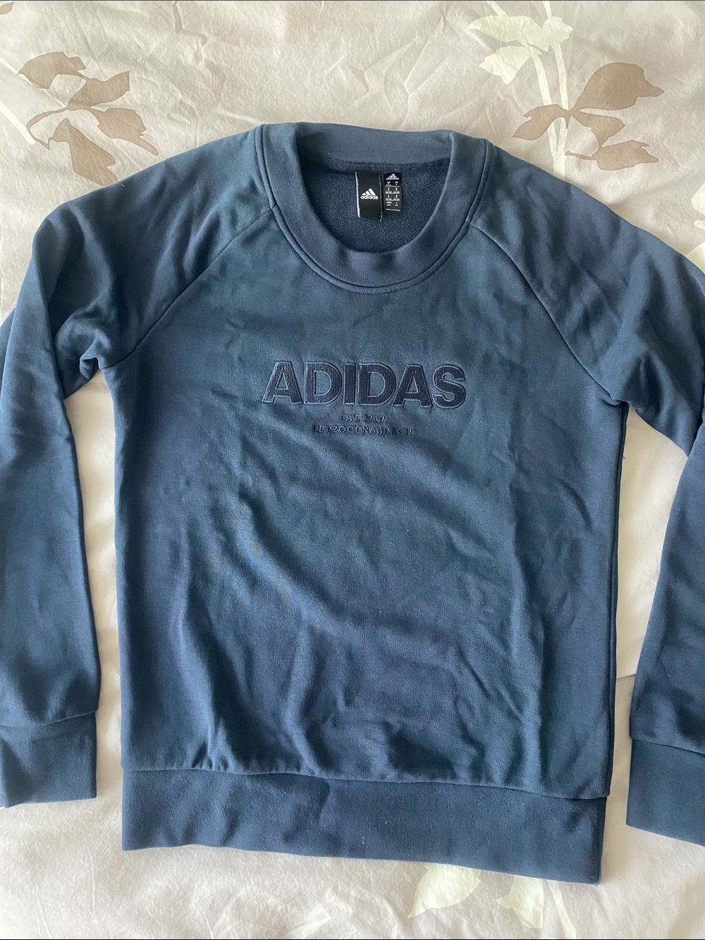 Adidas Sweatshirt in Navy